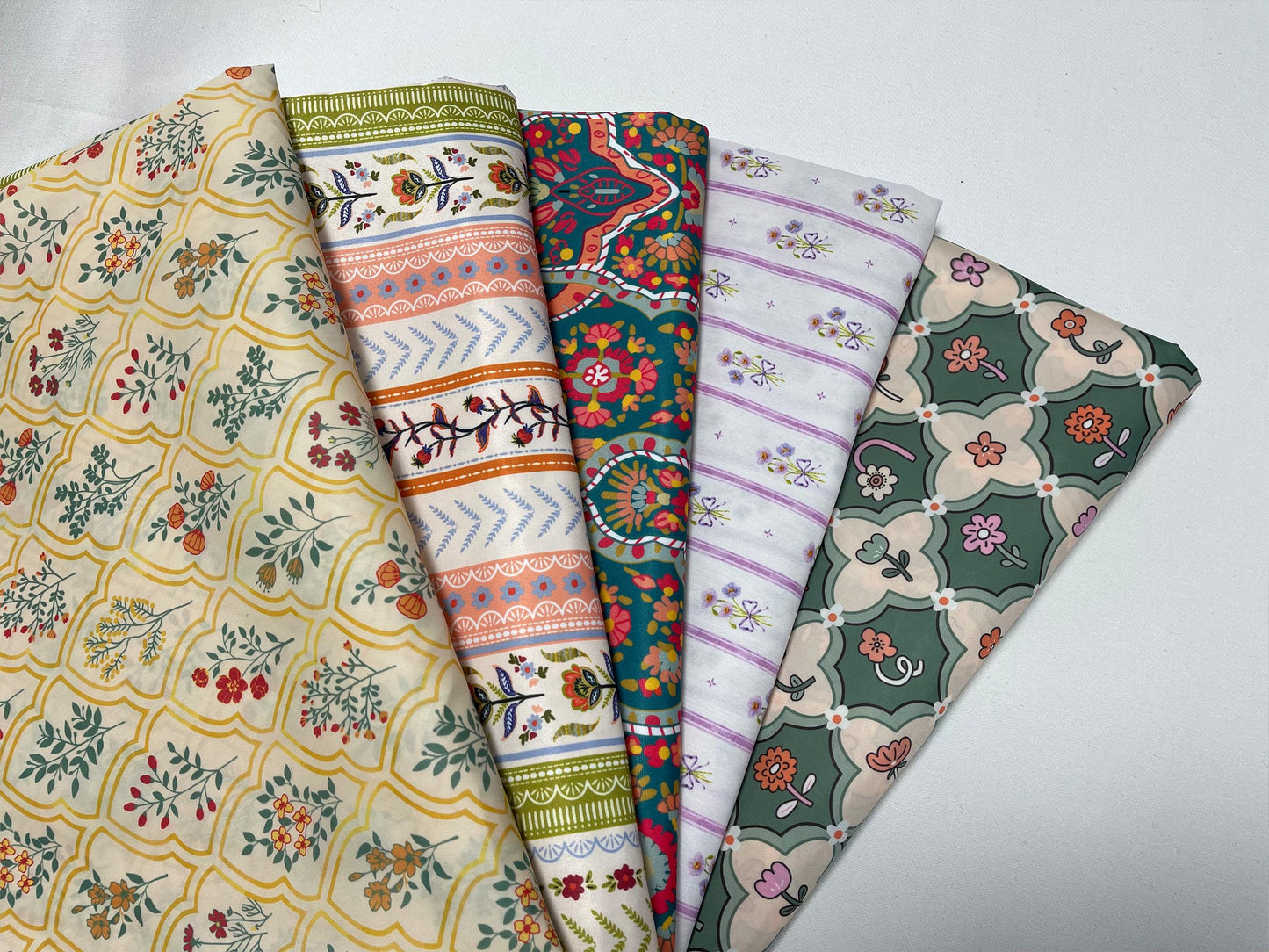 Jessica Paraşüt Kumaşı – Özelleştirilebilir Desen – Su Geçirmez Polyester – Şişme Montlar için Kırışmaya Dayanıklı ve Dayanıklı Kumaş, 148 cm genişliğinde