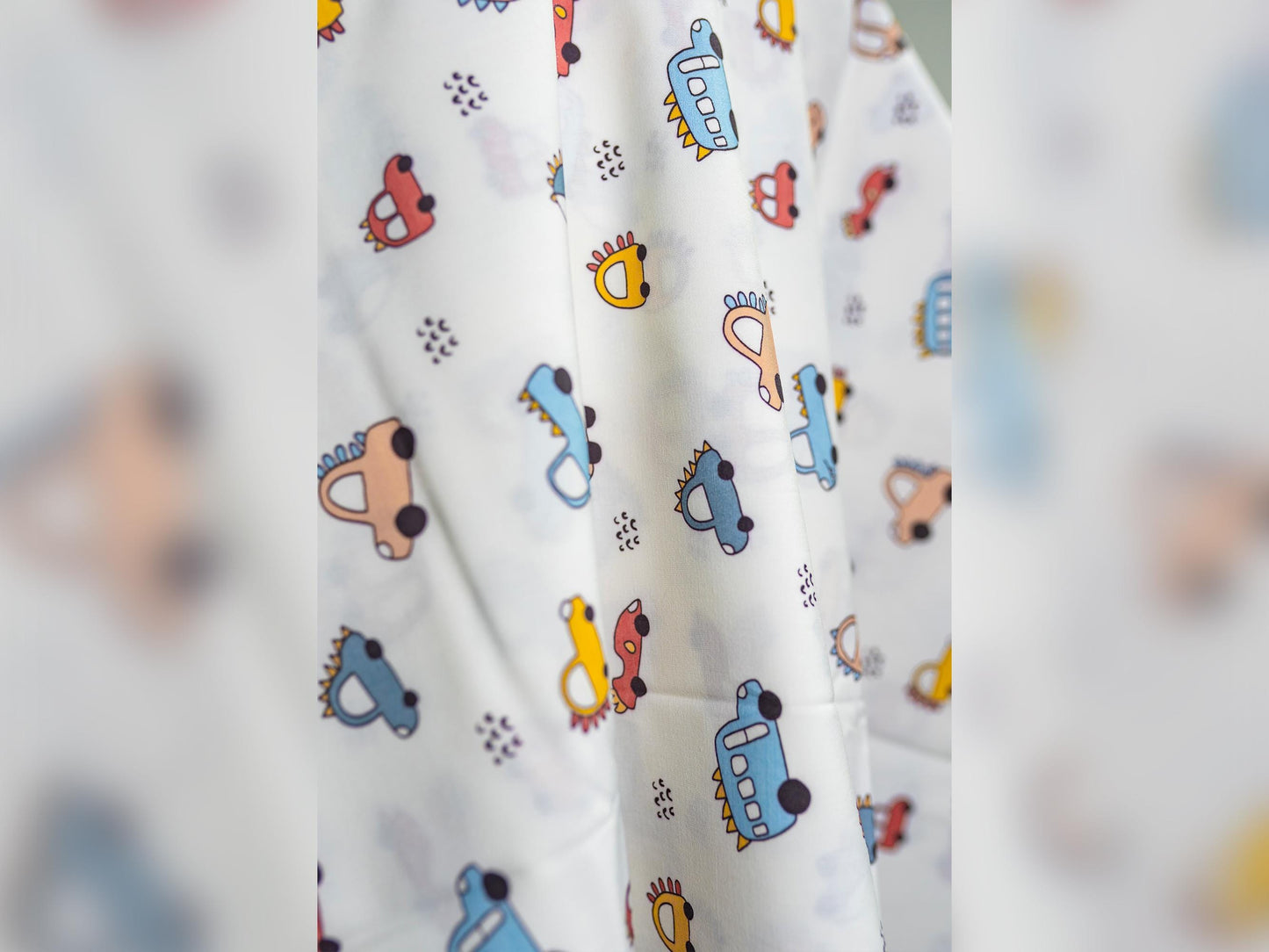 Renkli Araba Desenli Poplin Kumaş, Renkli Araba Baskılı Poplin Kumaş, Poplin Kumaş, Kendin Yap dikiş, 148 cm genişliğinde