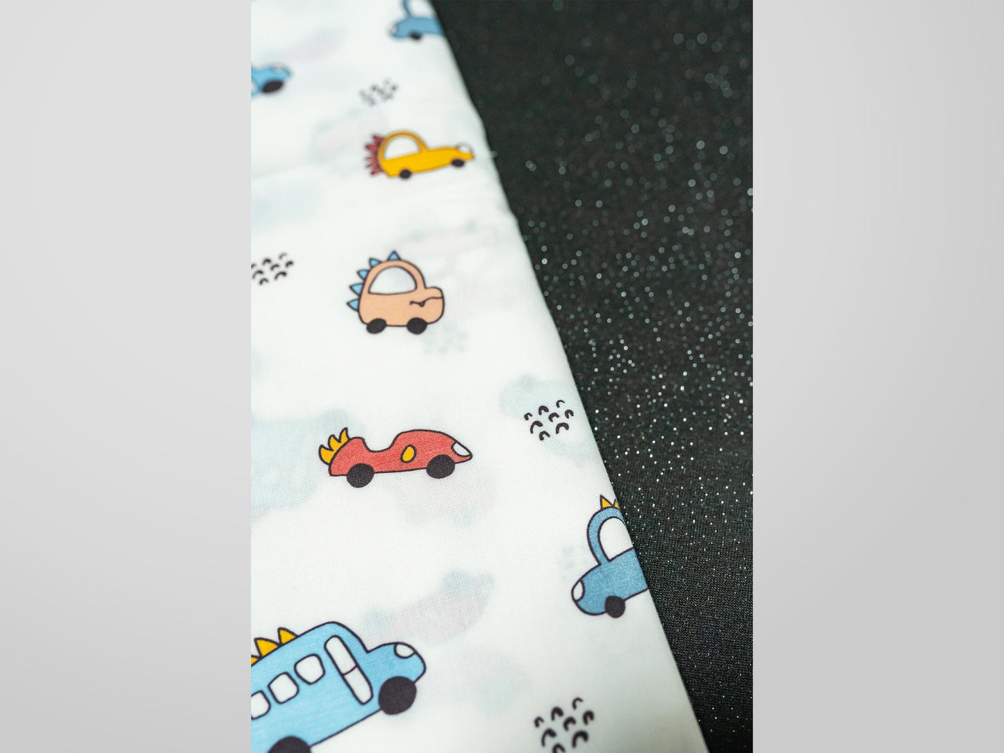 Renkli Araba Desenli Poplin Kumaş, Renkli Araba Baskılı Poplin Kumaş, Poplin Kumaş, Kendin Yap dikiş, 148 cm genişliğinde