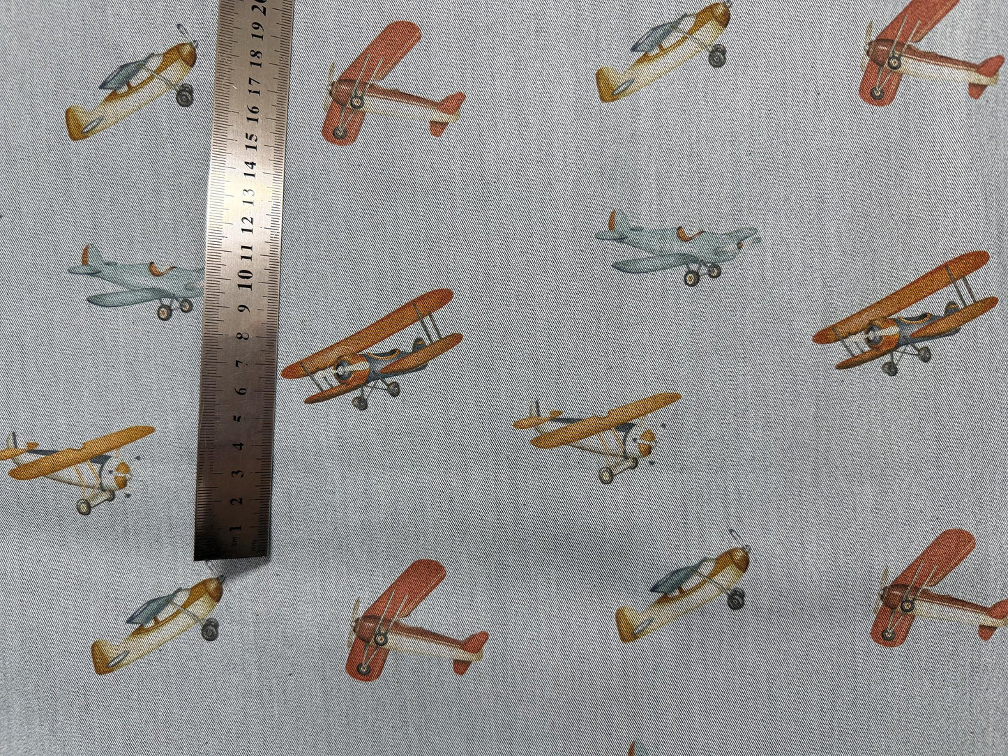 Uçak Desenli Kumaş – Muslin, Poplin, Keten, Saten ve Kot ve daha fazlasına özel baskı – Kendin Yap, Döşeme ve Giyim – Helikopter Kumaş