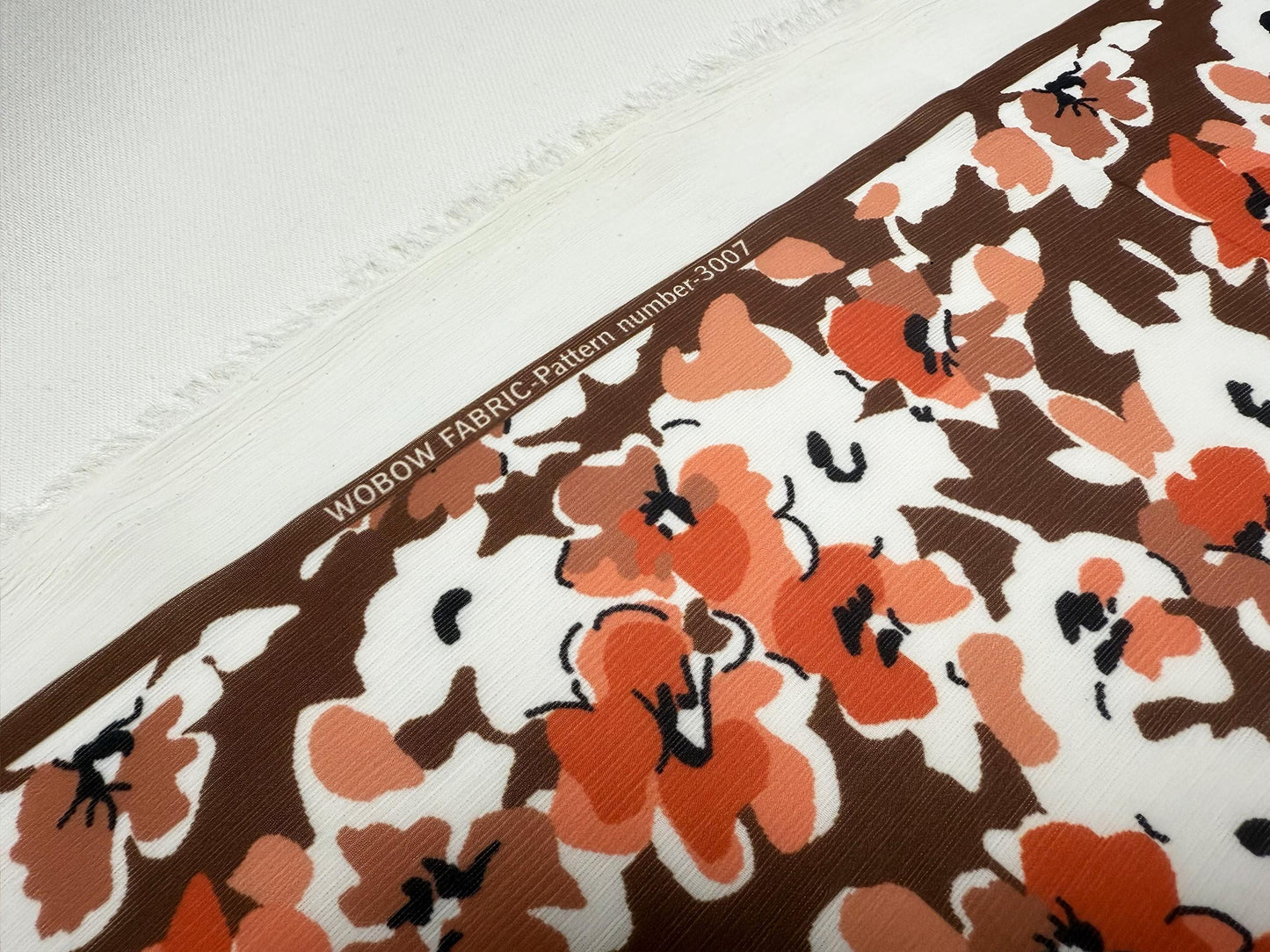 Kiraz Çiçeği Baskılı Kumaş – Transfer Baskılı, Yumuşak ve Şık – Muslin, Poplin, Keten, Saten ve Kot Kumaşlarda Mevcuttur