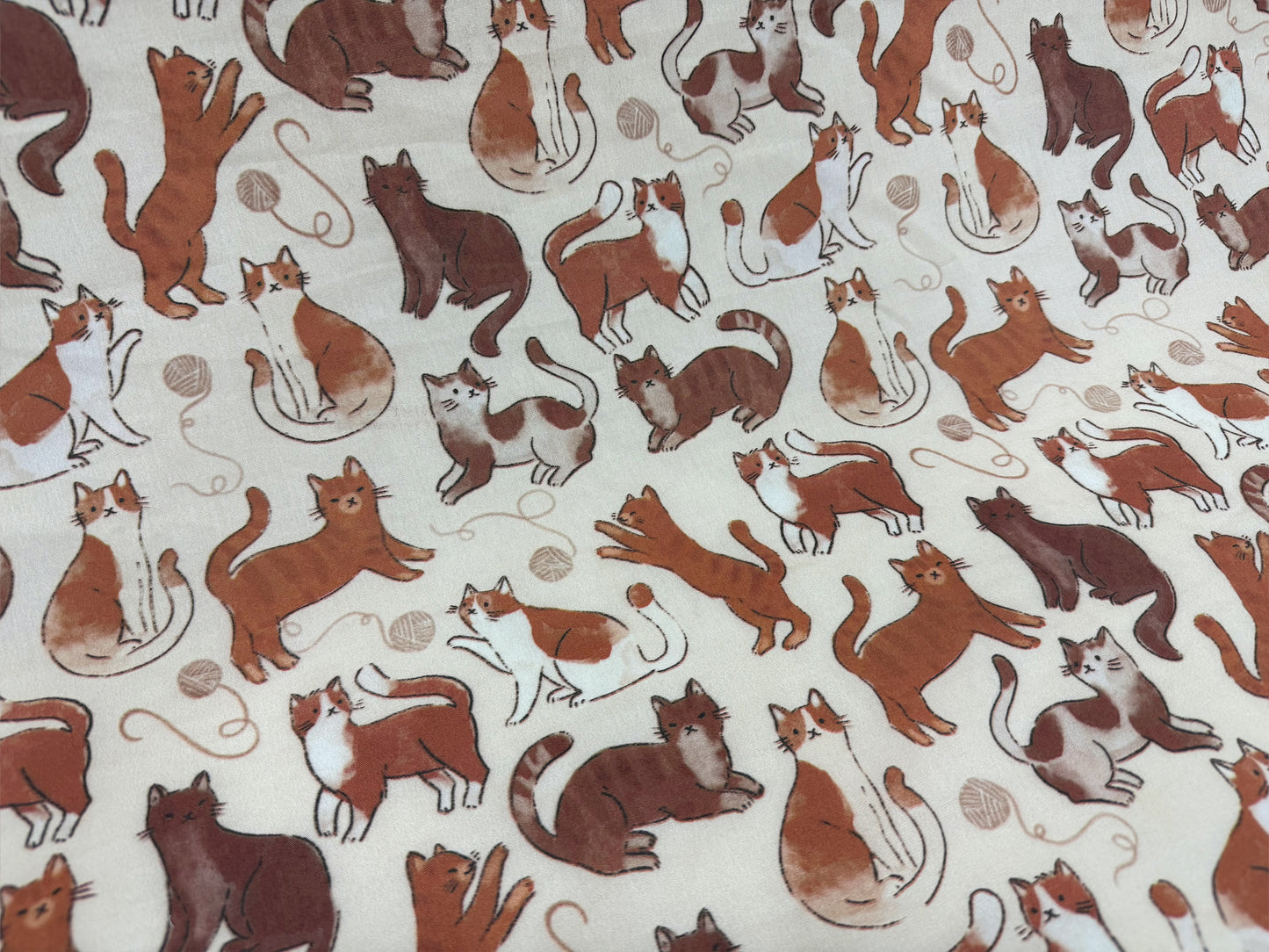 Kedi Baskılı Kumaş – Kendin Yap, Döşeme ve Giyim için Muslin, Poplin, Keten, Saten ve Kot Kumaşlara Özel Baskı