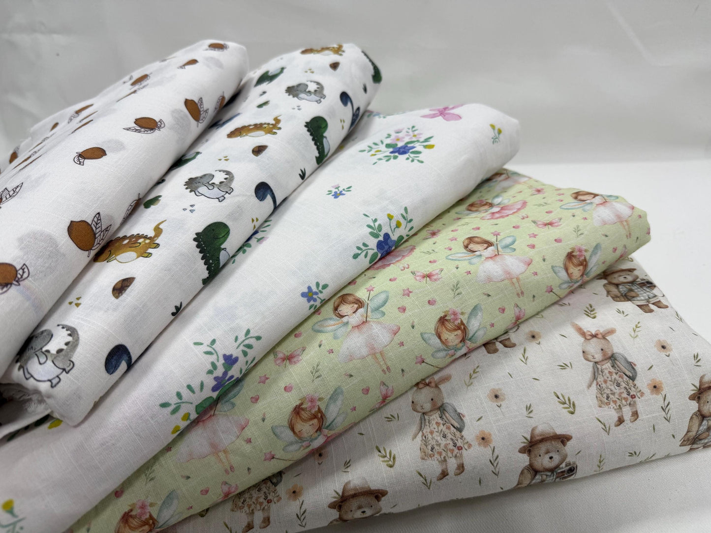 Mavi Çiçekli Ördek Desenli Kumaş – Muslin, Poplin, Keten, Saten, Kot, Gabardin, Su Geçirmez Kumaş Üzerine Özel Baskı – Dikiş ve El Sanatları
