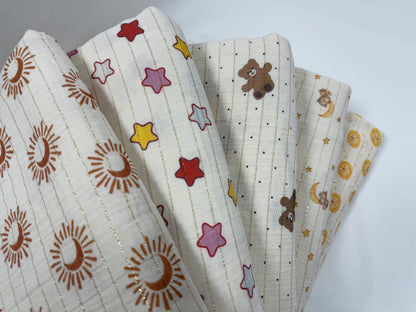 Yoryo Saten Kumaş - Parlak ve Akıcı Polyester Saten | Yumuşak ve Dökümlü | Elbiseler, Eşarplar, Abiyeler için Mükemmel, 150 cm genişliğinde