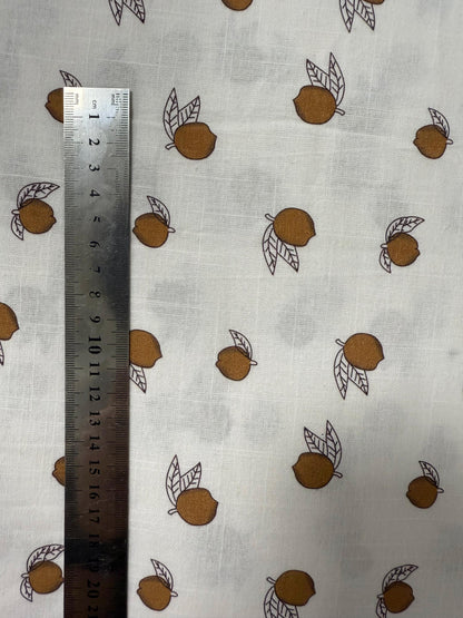 Ayva Desenli Keten Kumaş | Pigment Baskılı, Doğal Doku | Dikiş ve Dekor için Mükemmel | 148 cm eninde