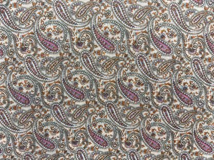 Pateh Desenli Baskılı Kumaş – Muslin, Poplin, Keten, Saten ve Kot Üzerine Özel Baskı – Dikiş ve Kendin Yap El Sanatları Kumaşı – Geleneksel Desen Vintage
