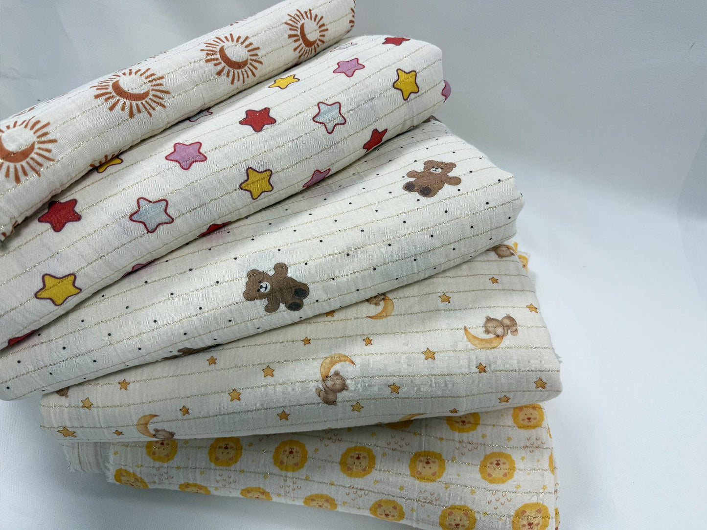 Mavi Çiçekli Ördek Desenli Kumaş – Muslin, Poplin, Keten, Saten, Kot, Gabardin, Su Geçirmez Kumaş Üzerine Özel Baskı – Dikiş ve El Sanatları