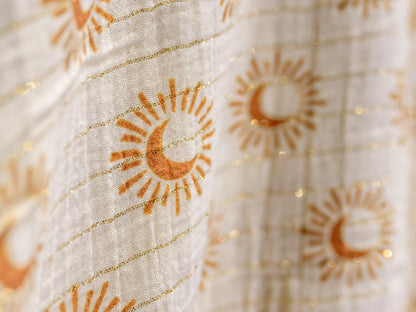 Parıltılı Detaylara Sahip Çift Katlı Tül Muslin Kumaş – Ayı, Hilal, Puantiye ve Yıldız Desenleri – Dikiş, El Sanatları için Kumaş, 148 cm genişliğinde